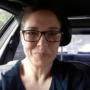 Meet your Posher, Leeann